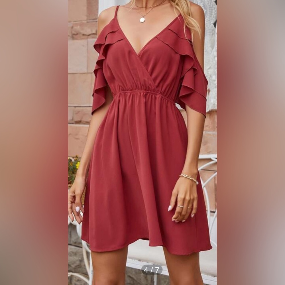SHEIN size SMALL, rust colored, cold shoulder layered ruffled trim dress.